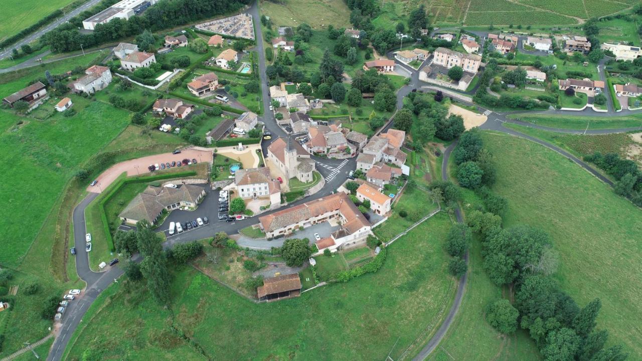 Hotel La Ferme Berger Les Ardillats Esterno foto