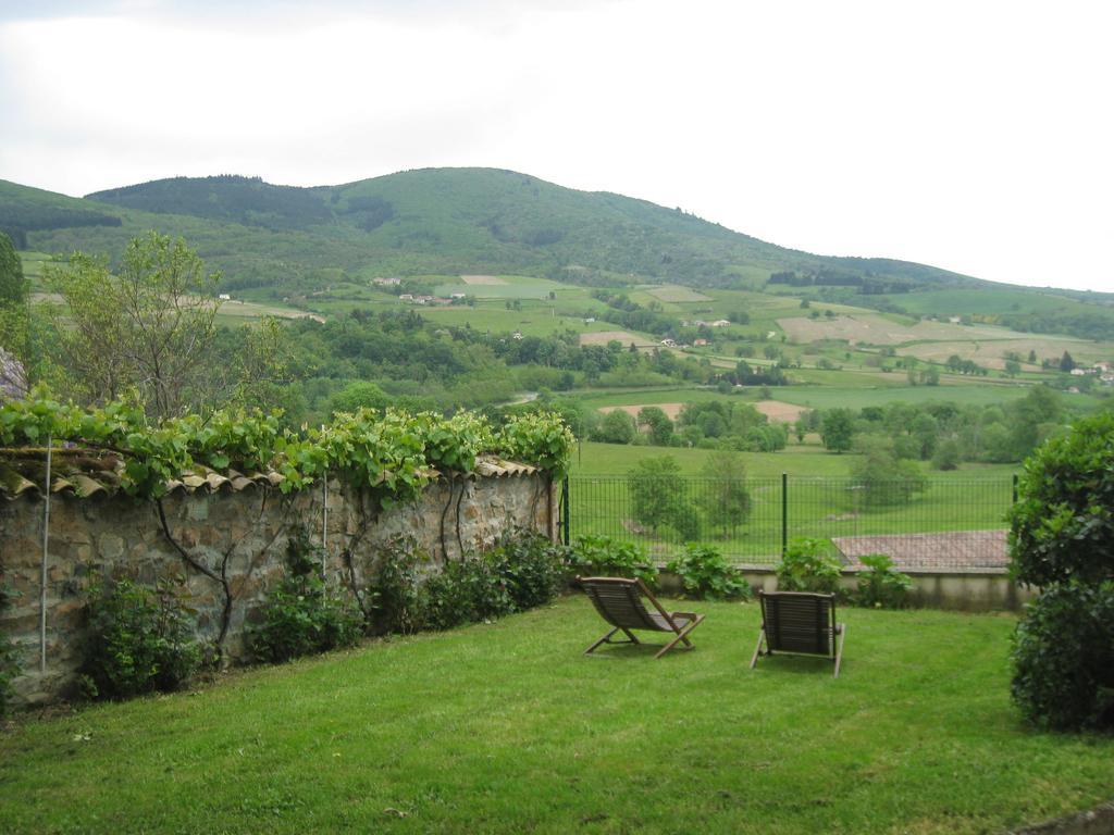 Hotel La Ferme Berger Les Ardillats Esterno foto